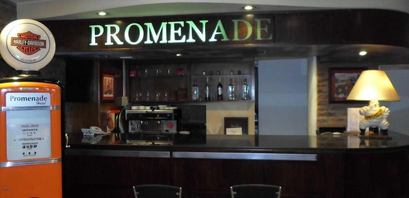 Promenade Hotel