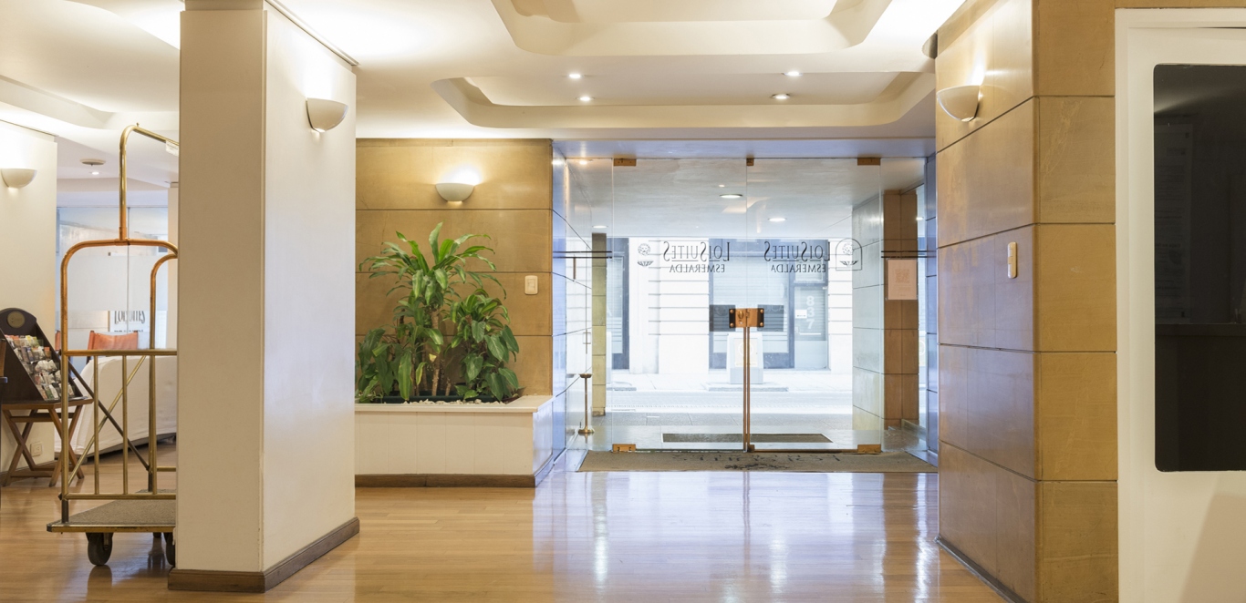 HOTEL LOI SUITES ESMERALDA