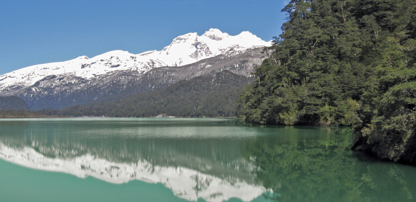 Lago Frias
