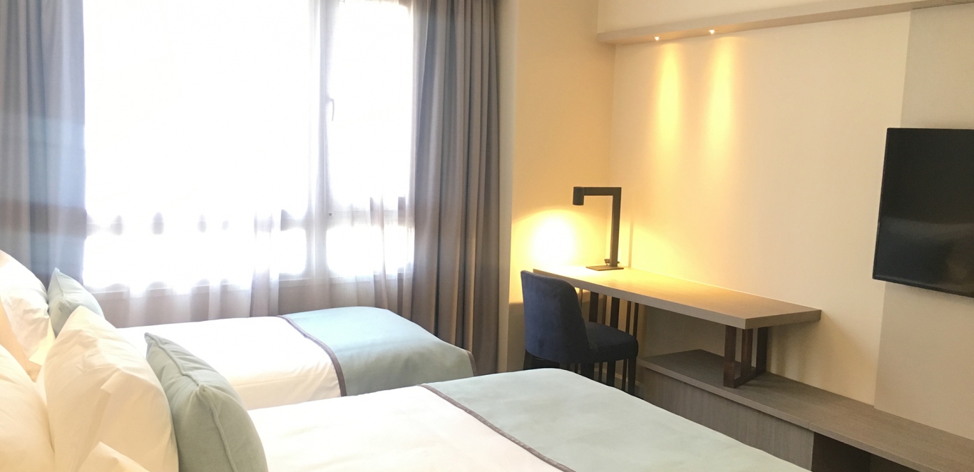 Habitacion con cama adicional