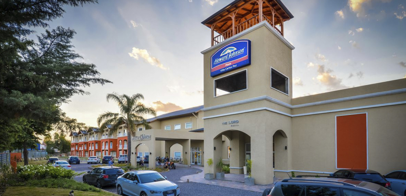 HOTEL HOWARD JOHNSON 