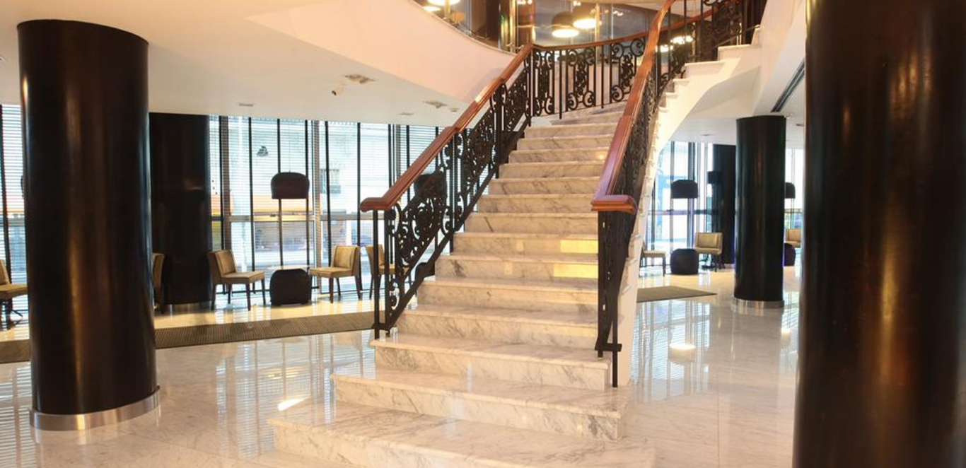 Yrigoyen 111 Hotel - Cordoba - Lobby