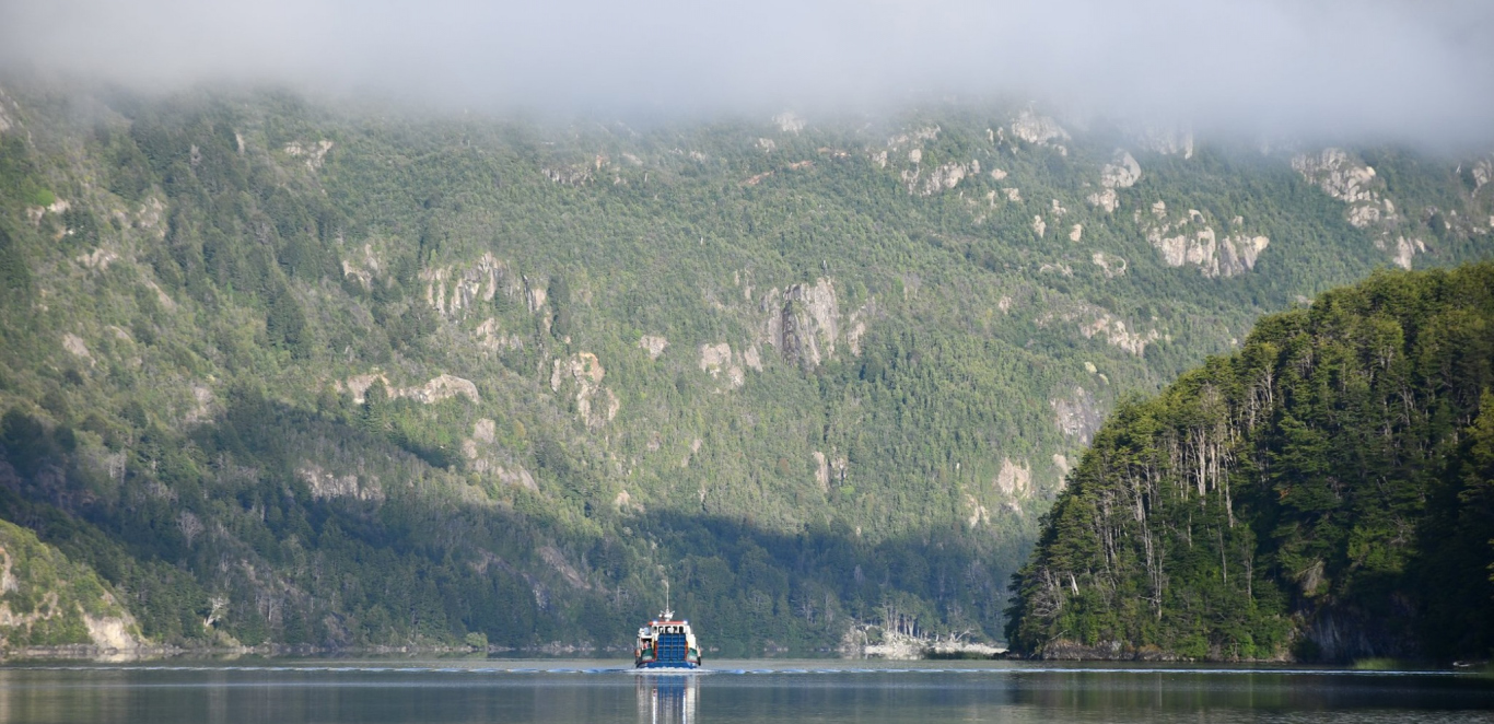 Lago Espolon - Futalefu - Chile