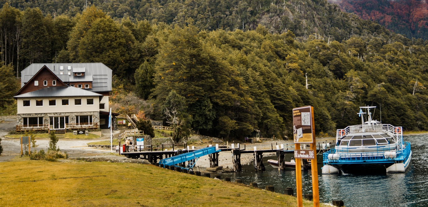 Puerto Blest y Cascado los Cantaros