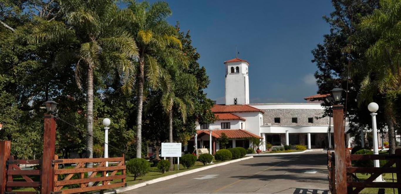 Altos de la Viña Hotel 