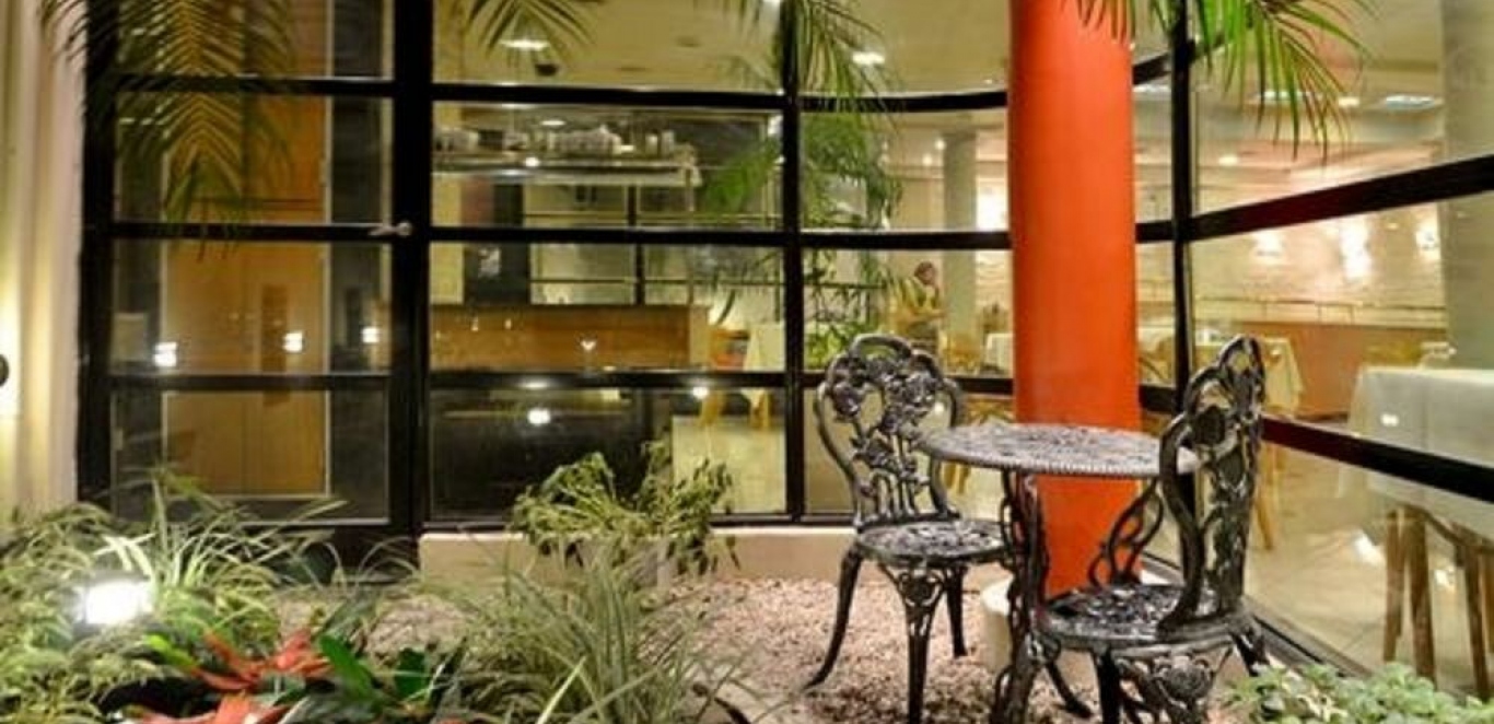 Sarmiento Palace hotel - Buenos Aires - Jardin