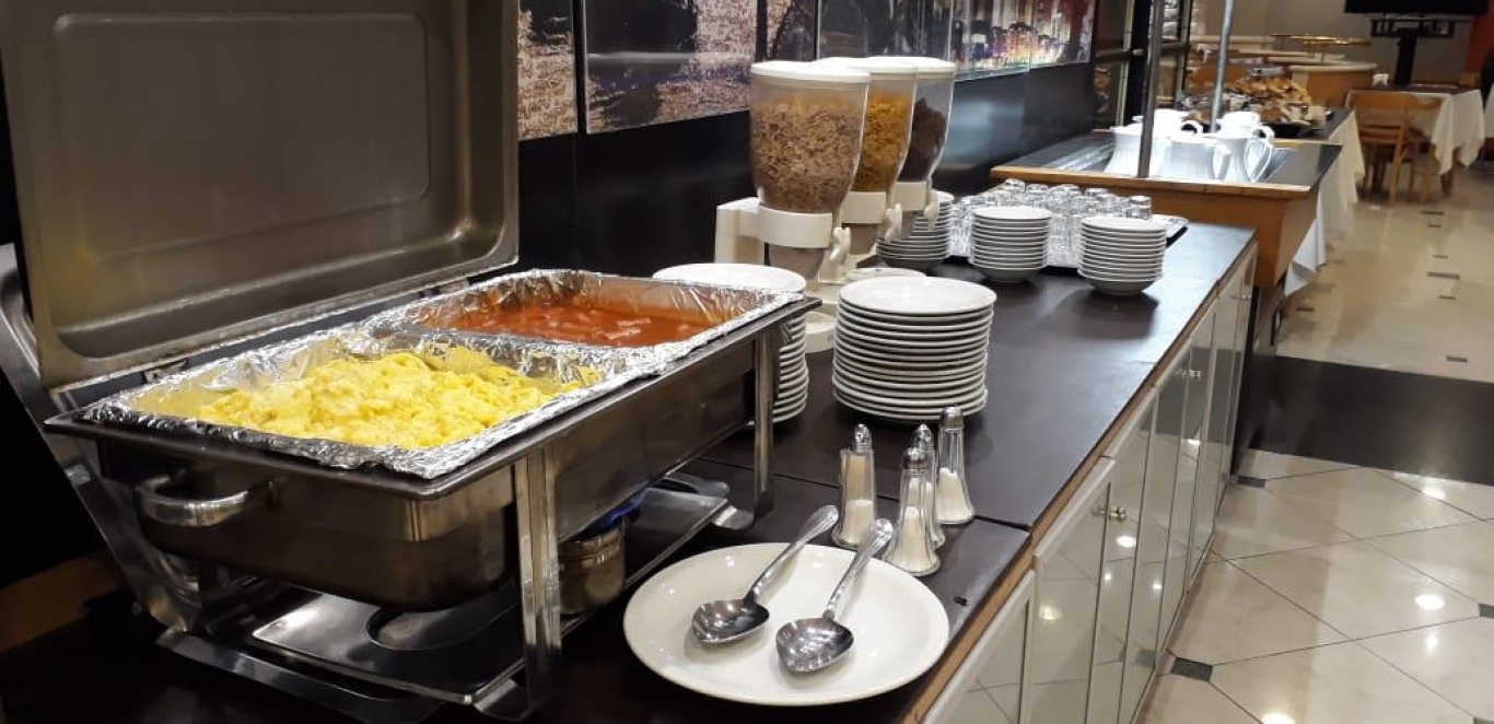 Sarmiento Palace hotel - Buenos Aires - Desayuno