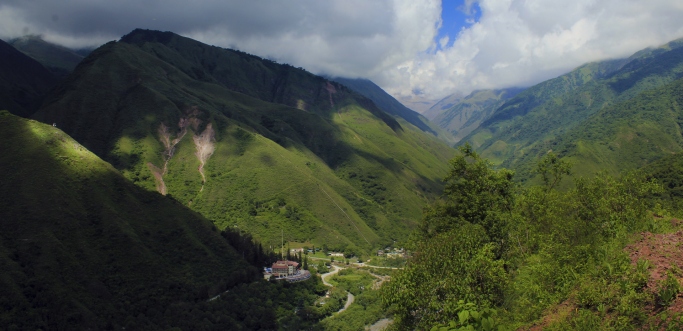 Termas y Lagunas